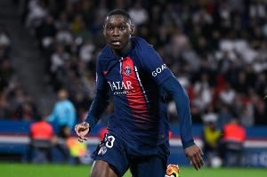 图片报：仍在寻锋的纽卡有意穆阿尼，巴黎6000万欧要价将不是问题