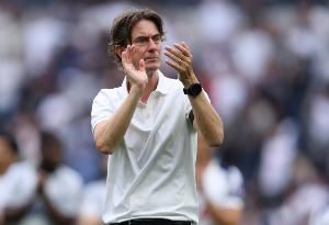 弗兰克:斯彭斯与范德芬已主动向我道歉,这件事已经100%解决了